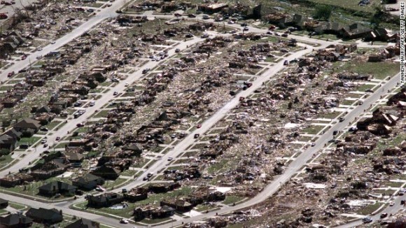 130520183707-moore-oklahoma-tornado-1999-story-top
